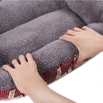 National Flag Four Seasons Genuine Warm Pet Dog Kennel Mat, Size: L, 66×50×14cm(Red)