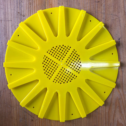 Plastic Round 16 Way Bee Escape